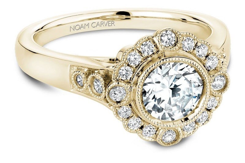 What is the Average Carat Size Engagement Ring?