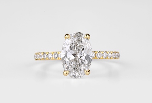 solitaire oval diamond ring