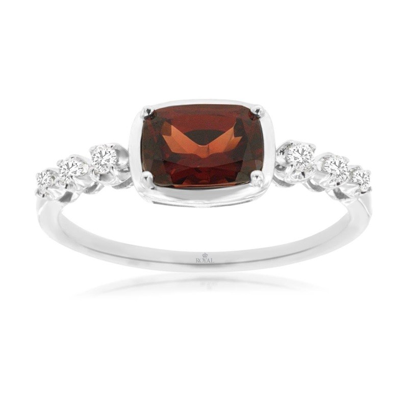 Garnet Ring with Diamonds