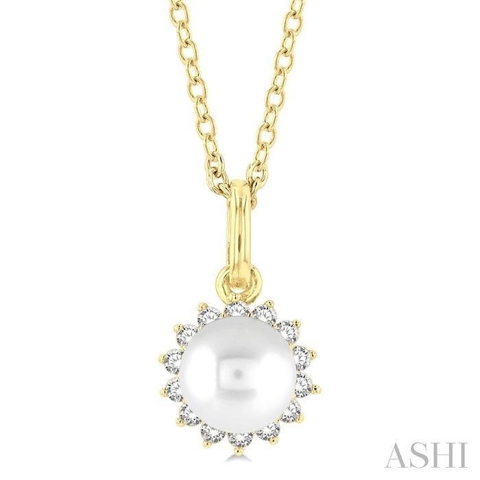 Ashi 6mm Pearl and Diamond Halo Pendant