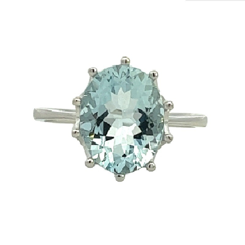 14W Oval Aquamarine Ring
