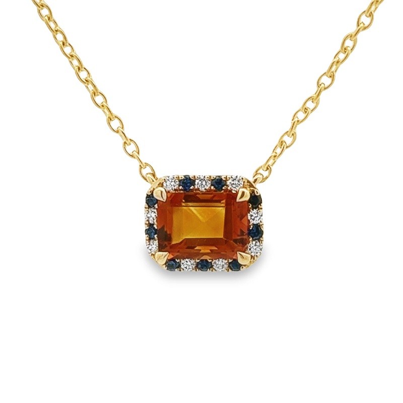 Emerald-cut Spirit Pendant with Alternating Halo