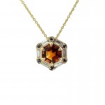 Hexagon Spirit Pendant in Yellow Gold