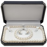8.5x9.5mm 3 Piece Pearl Set