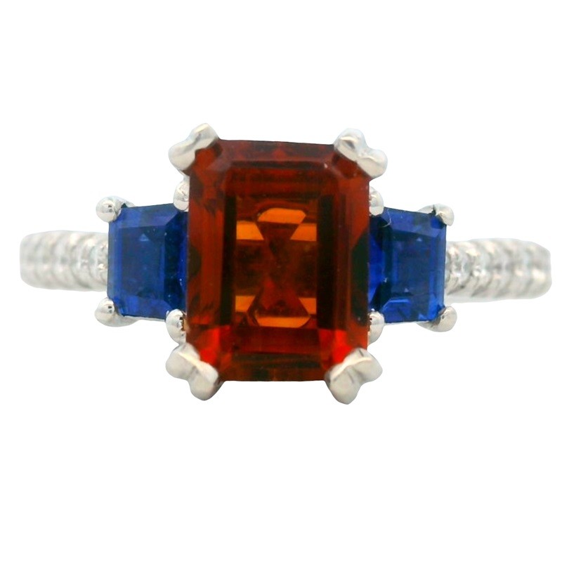 Emerald-Cut Spirit Ring in 14K White Gold