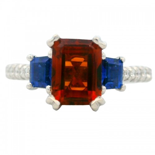 Emerald-Cut Spirit Ring in 14K White Gold