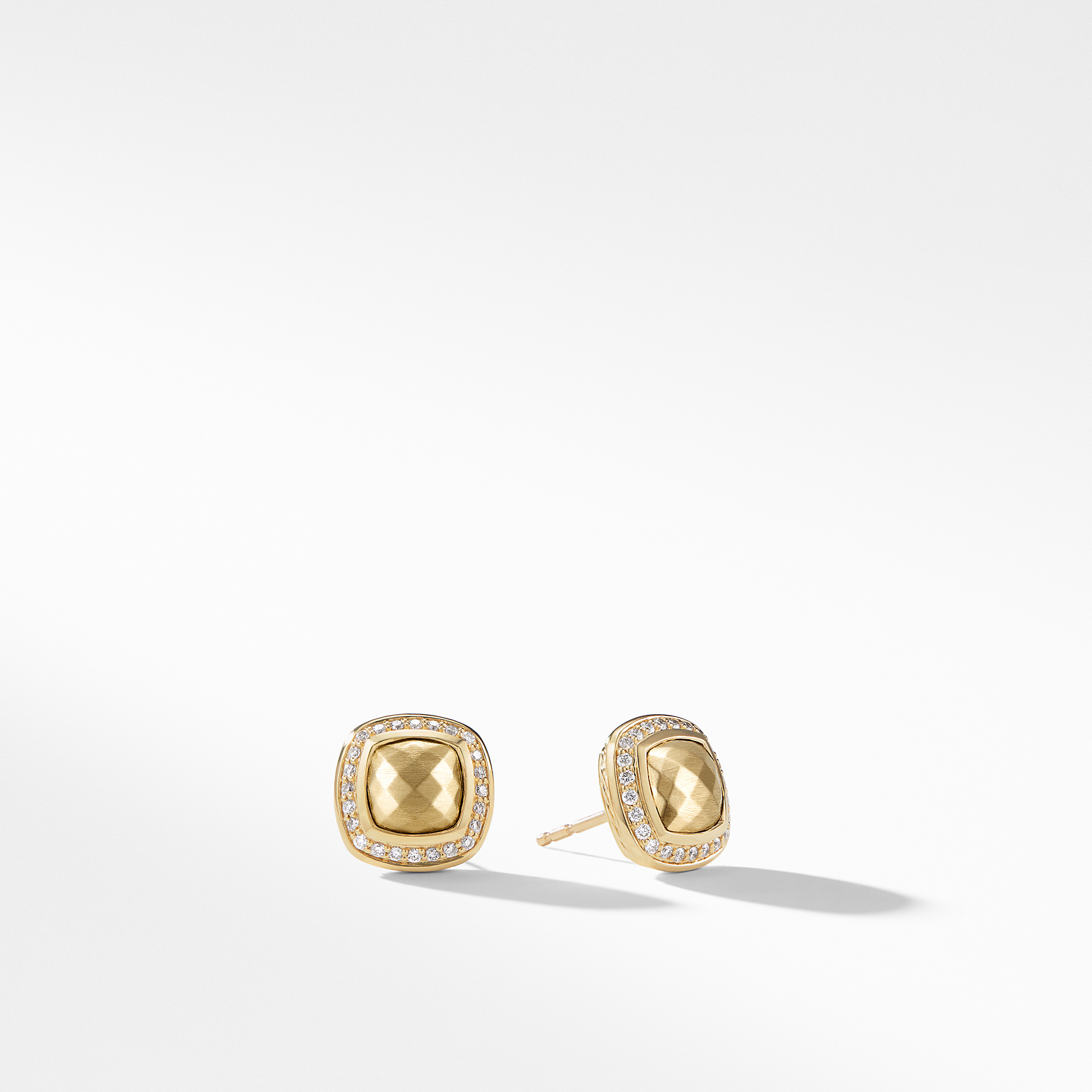 Earring with 18K Gold Dome and Diamonds - E12310DS8AGGDI